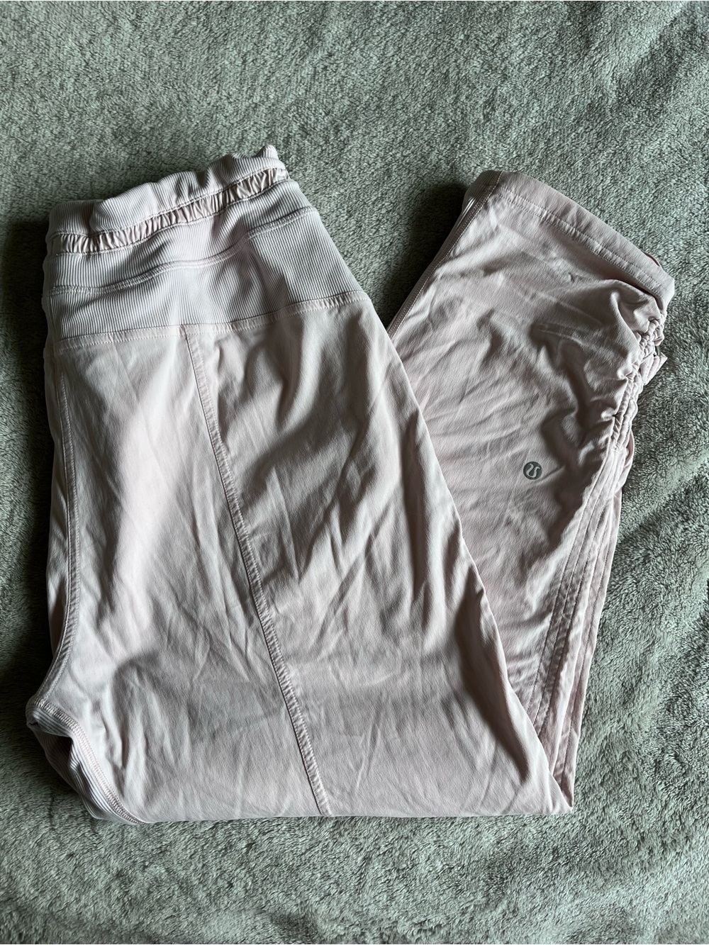 Lululemon Dance Studio Mid-Rise Lined Crop 25" size 10